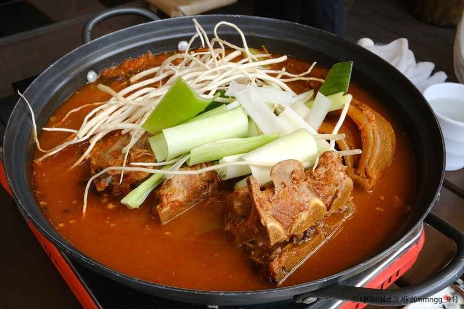 가을빛묵은지의 묵은지·고기 찜 요리 자료 사진