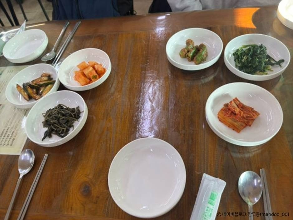 주왕산청솔식당의 매장·메뉴 자료 사진