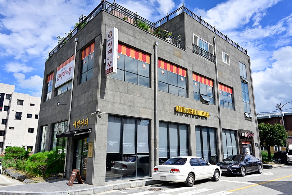 케빈커피로스터스의 매장·메뉴 자료 사진
